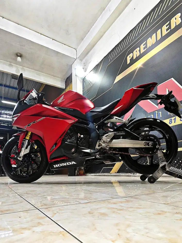 Honda CBR 250cc merah mewah th 2019. Anugerah motor rungkut tengah