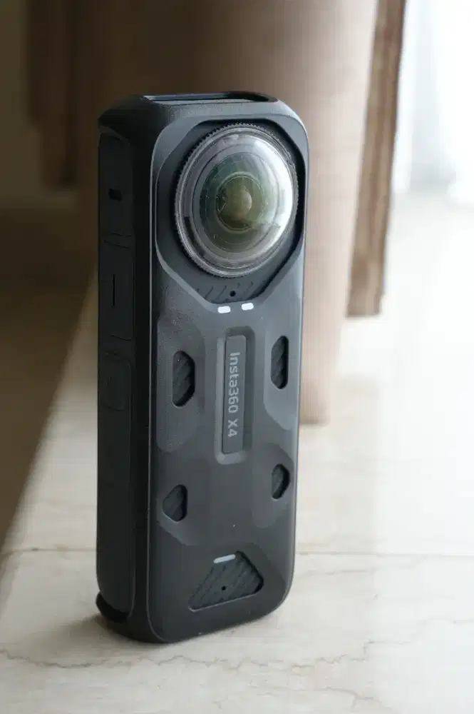 Insta360 X4 Mulus Complete Box + Invisible Selfie Stick