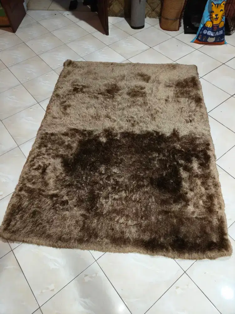 Dijual ambal bulu ukuran 150 x 200