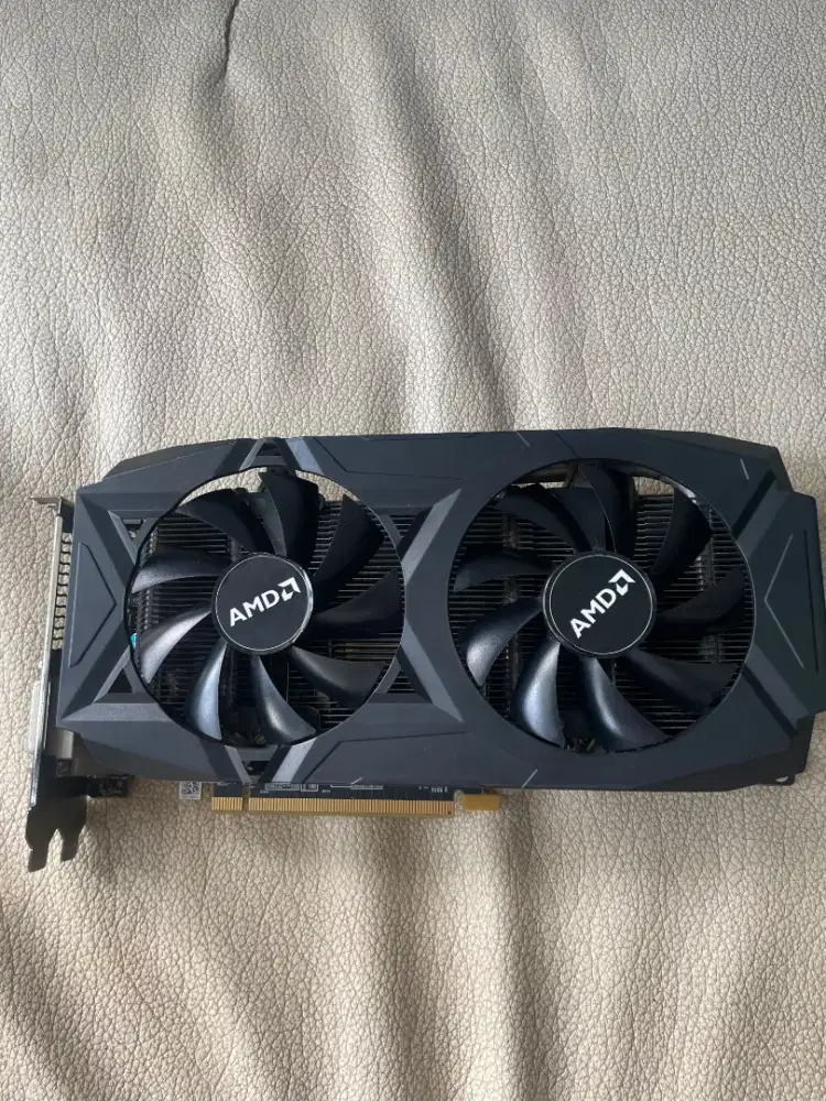 VGA GAMING AMD RADEON RX580 4GB kondisi NO SIGNAL