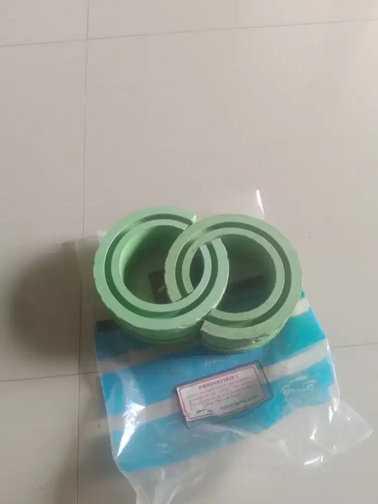 Karet dampener Toyota starlet