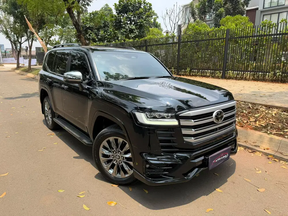 land cruiser vxr 2025 low km tgn1 full ppf gress like new