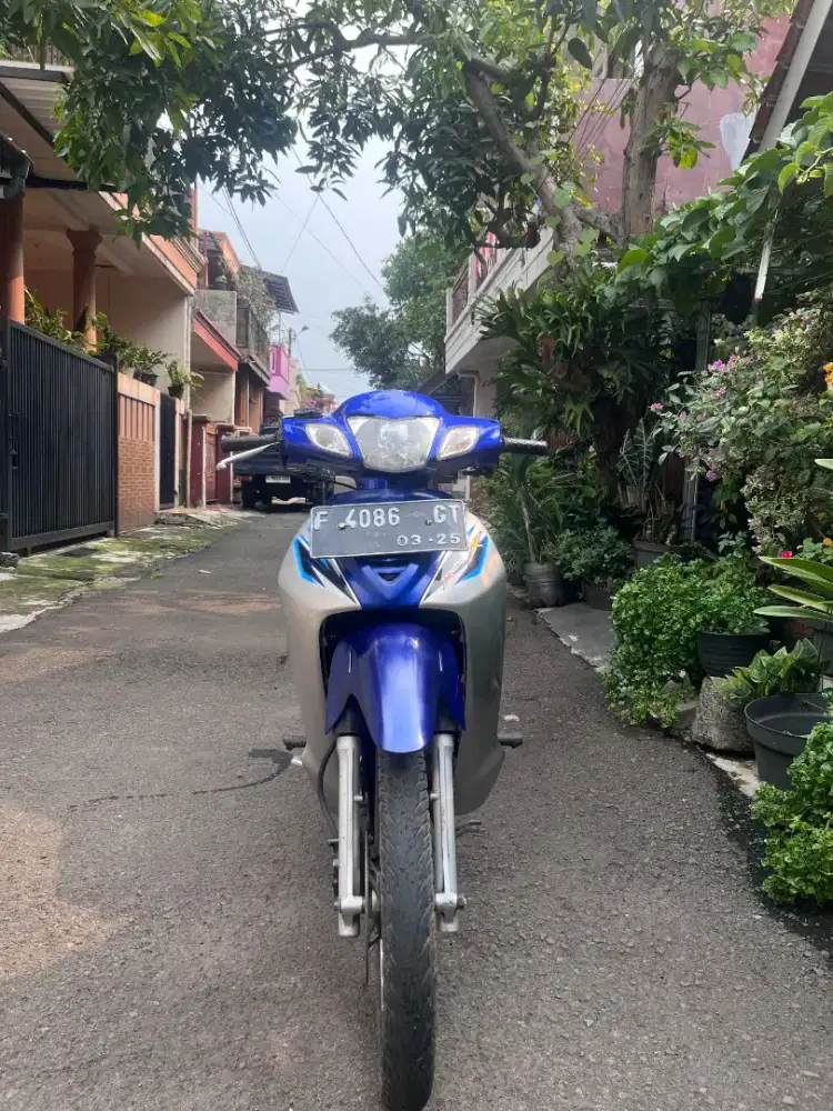 Honda Kahrisma 125 Tahun 2005