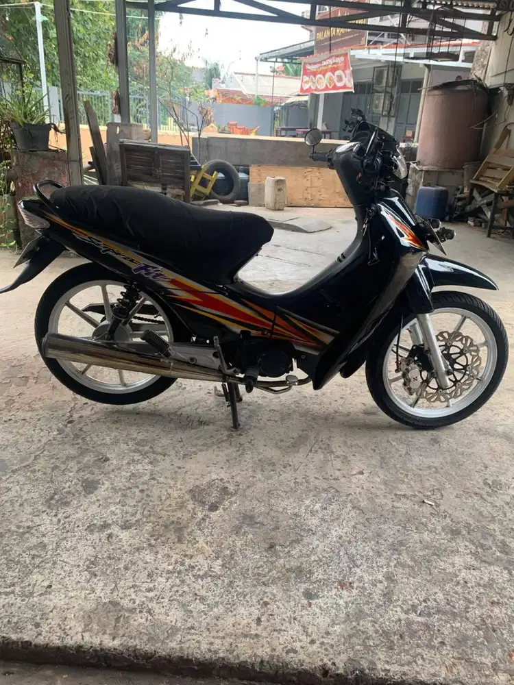 SUPRA X 100 CC TAHUN 2005 FULL MODIF ISTIMEWA NEGO