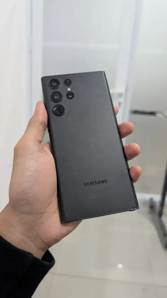 Samsung Galaxy S22 Ultra 12/256GB