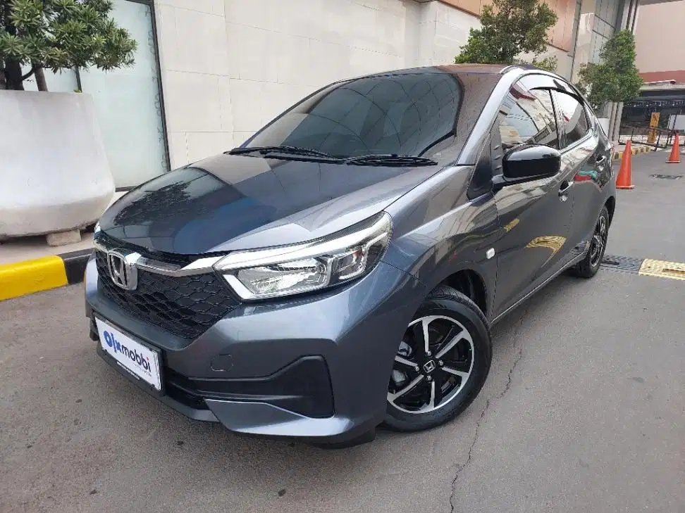 LOW DP Honda Brio Satya 1.2 E Bensin-AT 2024 VQA