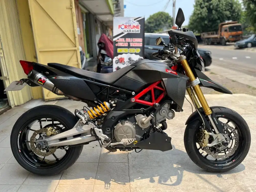 APRILIA DORSODURO ABS OHLINS AKRAPOVIC 2013 FULL PAPER HEDON MODS