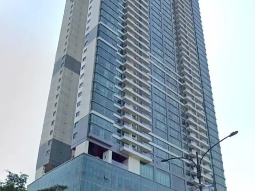 Disewakan Apartemen View Terbaik Nyaman Full Furnish Akses Lift Pribadi di Karawaci Tangerang