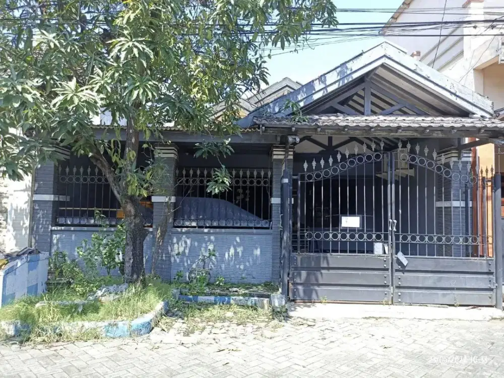 Waru Sidoarjo | Rumah 140m Pondok Candra Wadungasri Juanda Berbek Tol