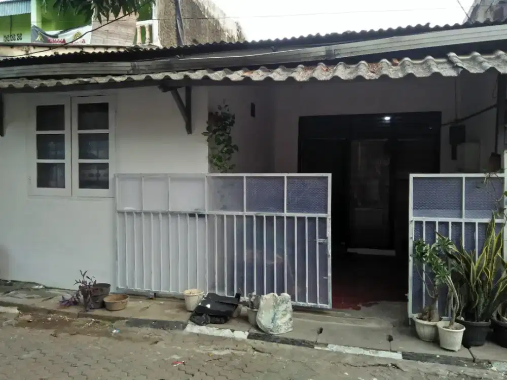 Di Jual Rumah Tinggal BU
