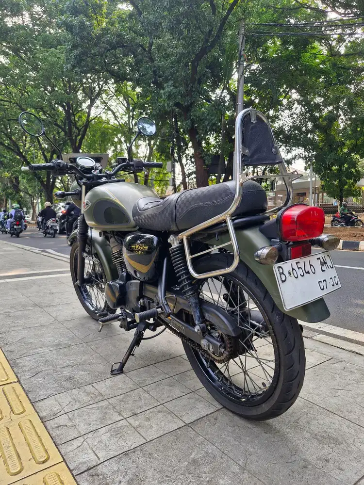 DIJUAL CASH KAWASAKI W 175 SE THN 2018 PJK IDUP SIAP PAKAI