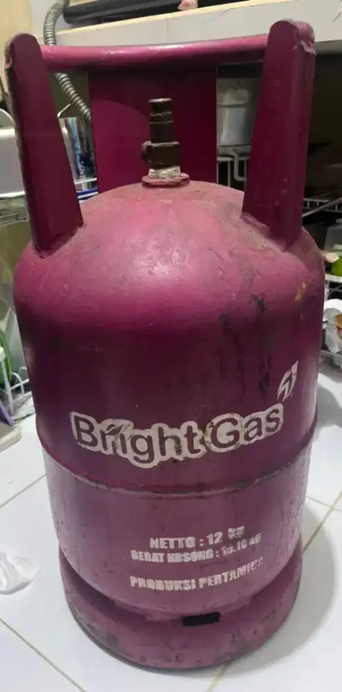 Di jual cepat tabung gas 12 kg