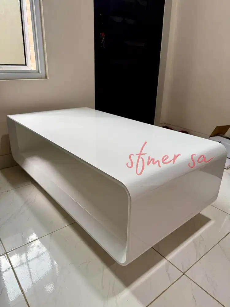 PRELOVED Meja INFORMA Lesley Coffee Table Rectwhite