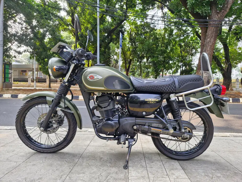 DIJUAL CASH KAWASAKI W 175 SE THN 2018 PJK IDUP SIAP PAKAI