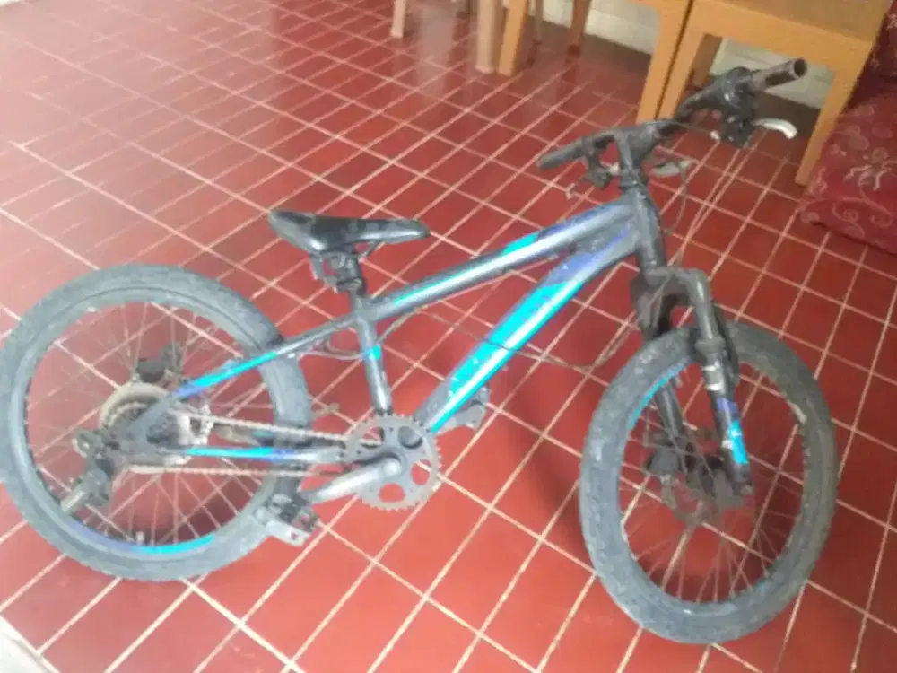 Polygon storm uk 20