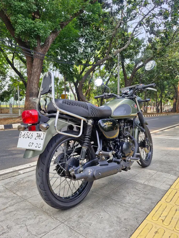 DIJUAL CASH KAWASAKI W 175 SE THN 2018 PJK IDUP SIAP PAKAI