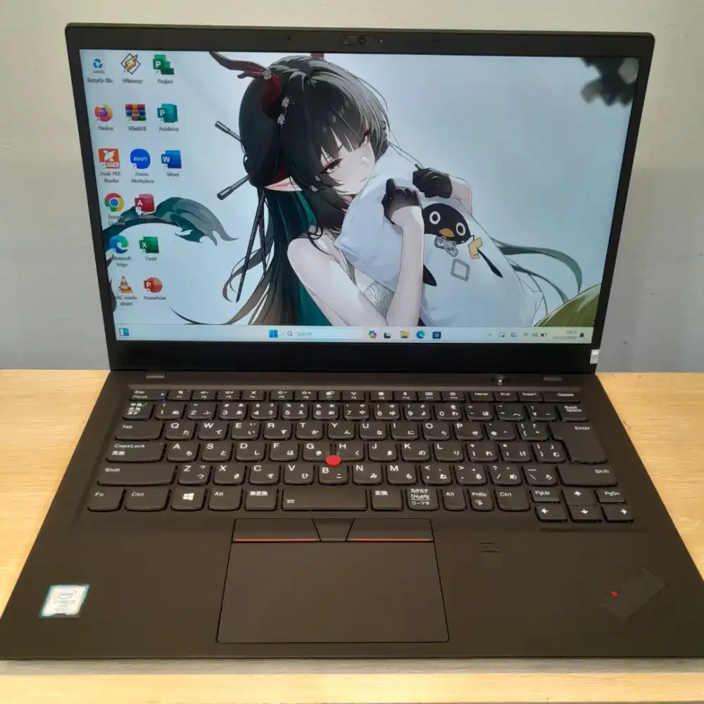Laptop lenovo thinkpad x1 carbon 6th i5 gen 7 ram 8gb ssd 256gb mulus