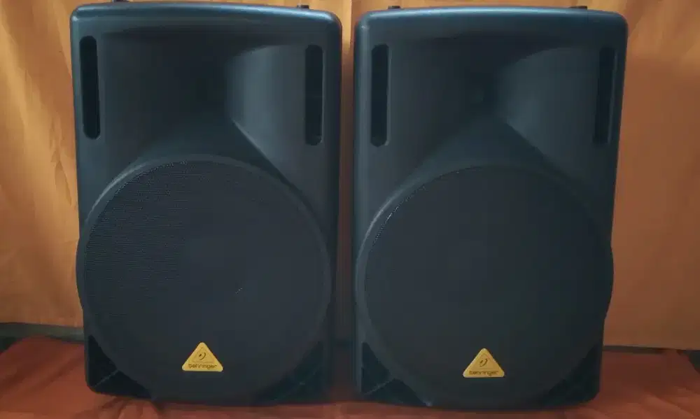 1set Speaker Active Behringer Euro 215