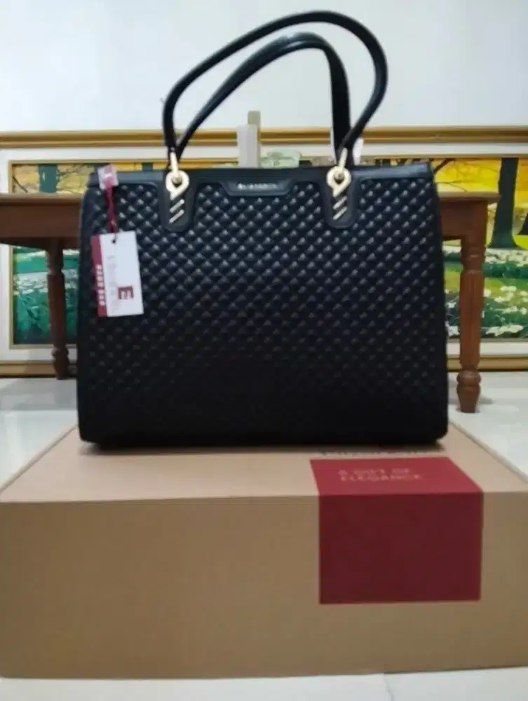 Tas Elizabeth new
