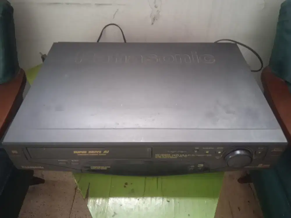 Panasonic VHS NV-HD655 Player