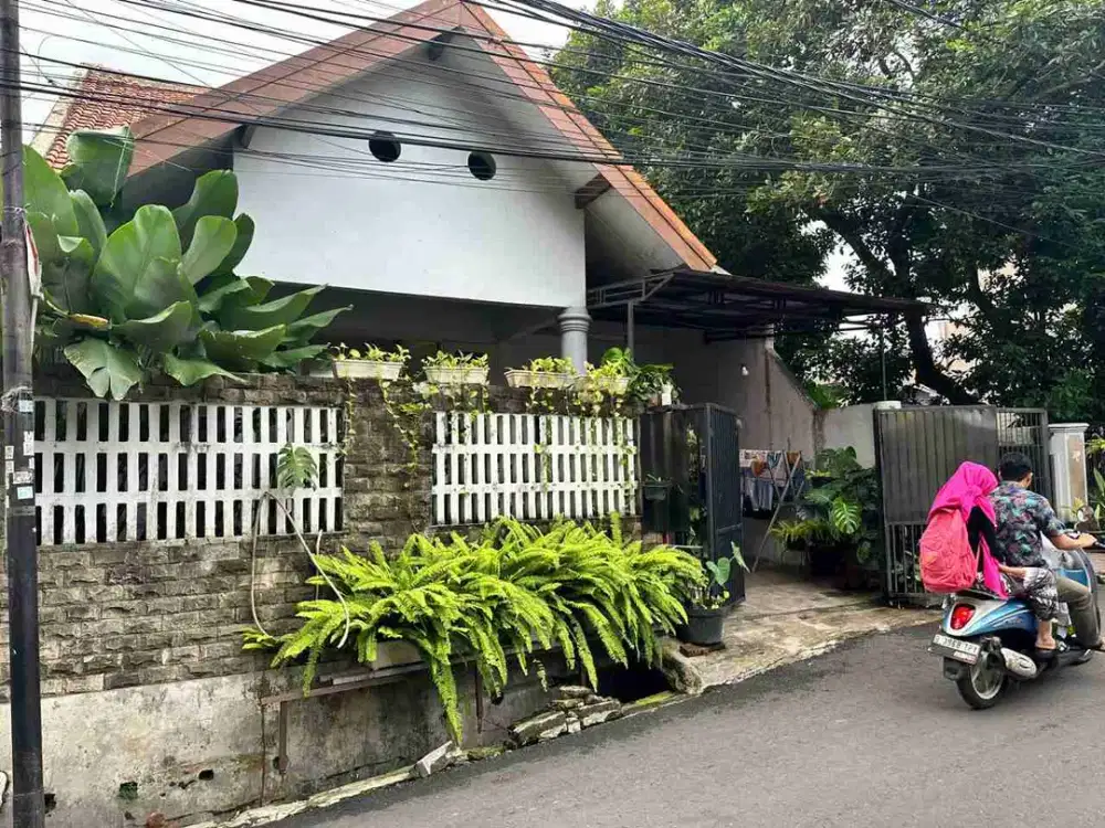 Rumah 1.5 Lantai Bisa Buat Kantor di Gandaria Cilandak