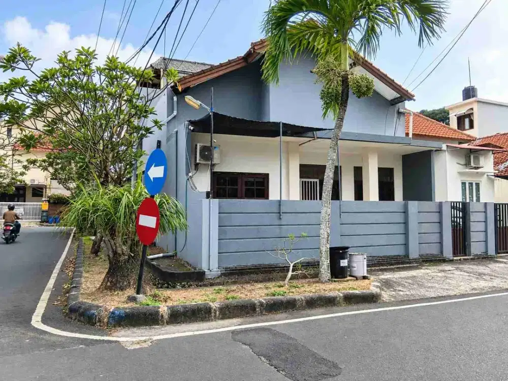 Rumah di Taman Mumbul Nusa Dua Bali