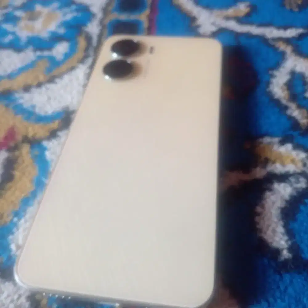 Handphone Vivo y 16