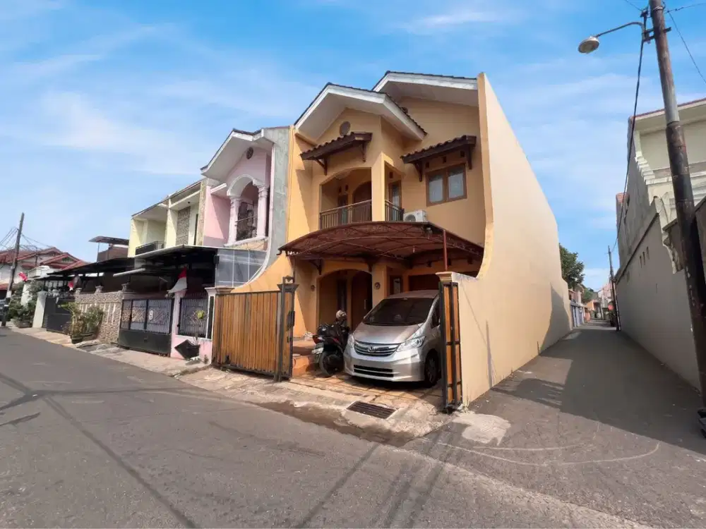 DI BAWAH 3 M ! RUMAH FULL FURNISHED SIAP HUNI DI KEBON BARU