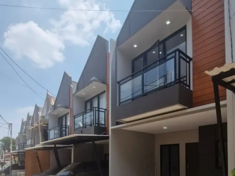 Rumah siap huni 2 lantai di cibubur jakarta timur dekat lrt harjamukti dan toll cibubur 3 kamar shm dan bisa kpr