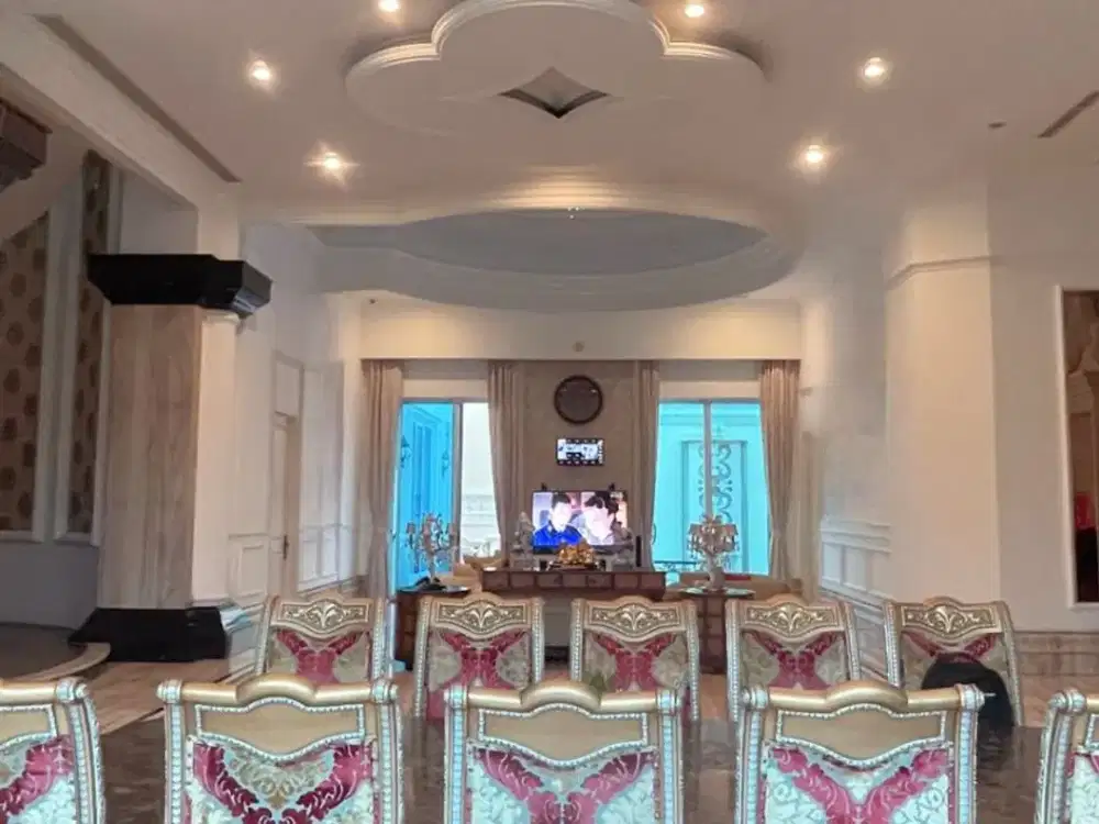 Dijual Hitung Tanah Rumah Trimaran Indah uk 990m2 Full Marmer Elegant Jakut