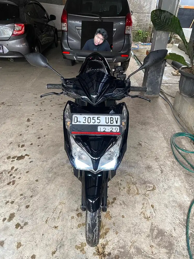 Jual Vario 125 Th 2014 KZR bohlam