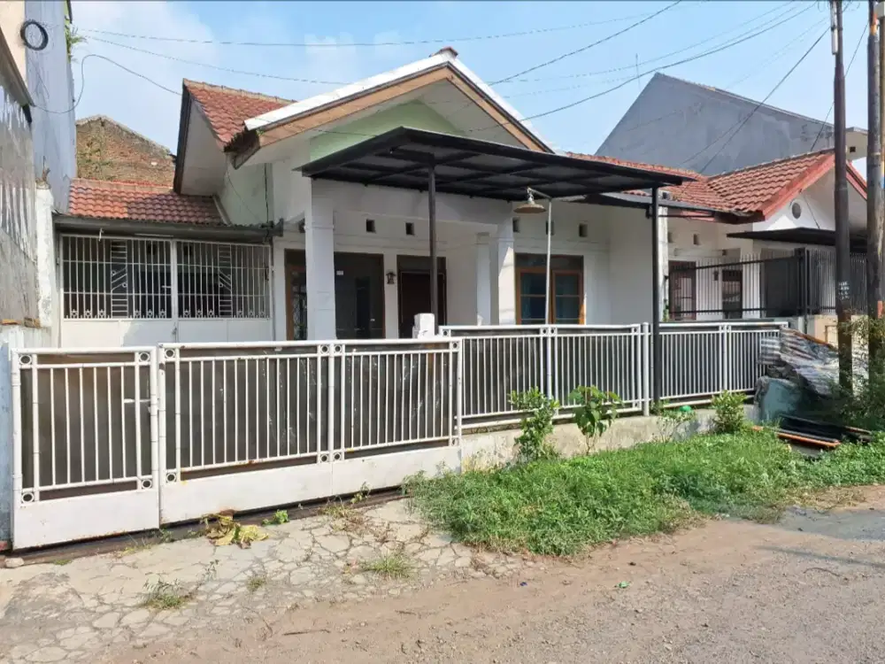 TKI 2 Taman Kopo Indah II Rumah Disewakan