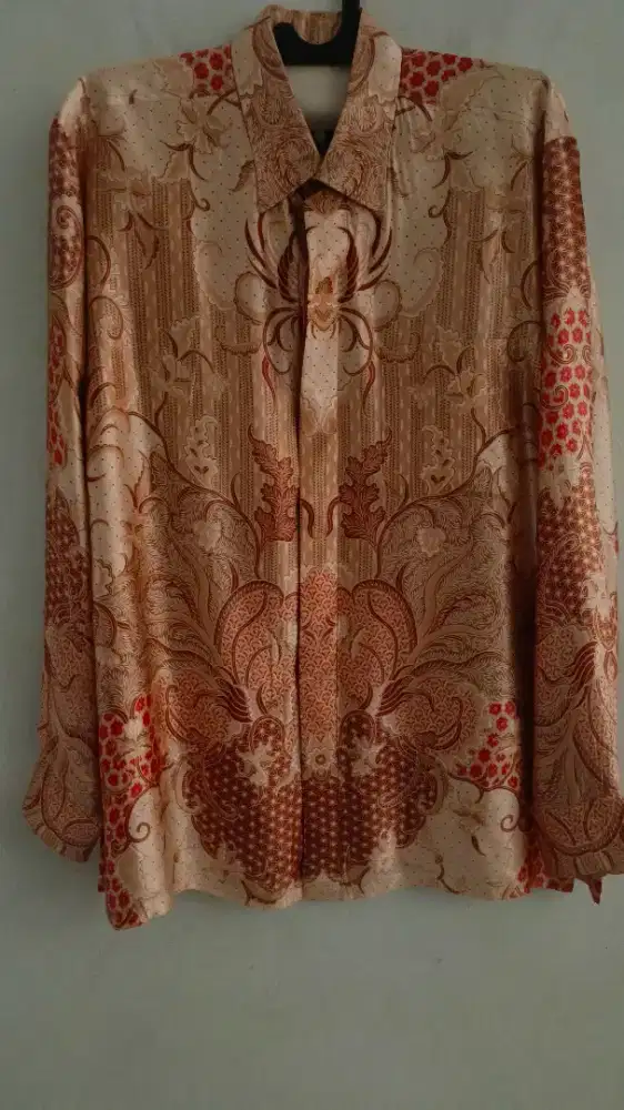 Kemeja Batik Lengan Panjang