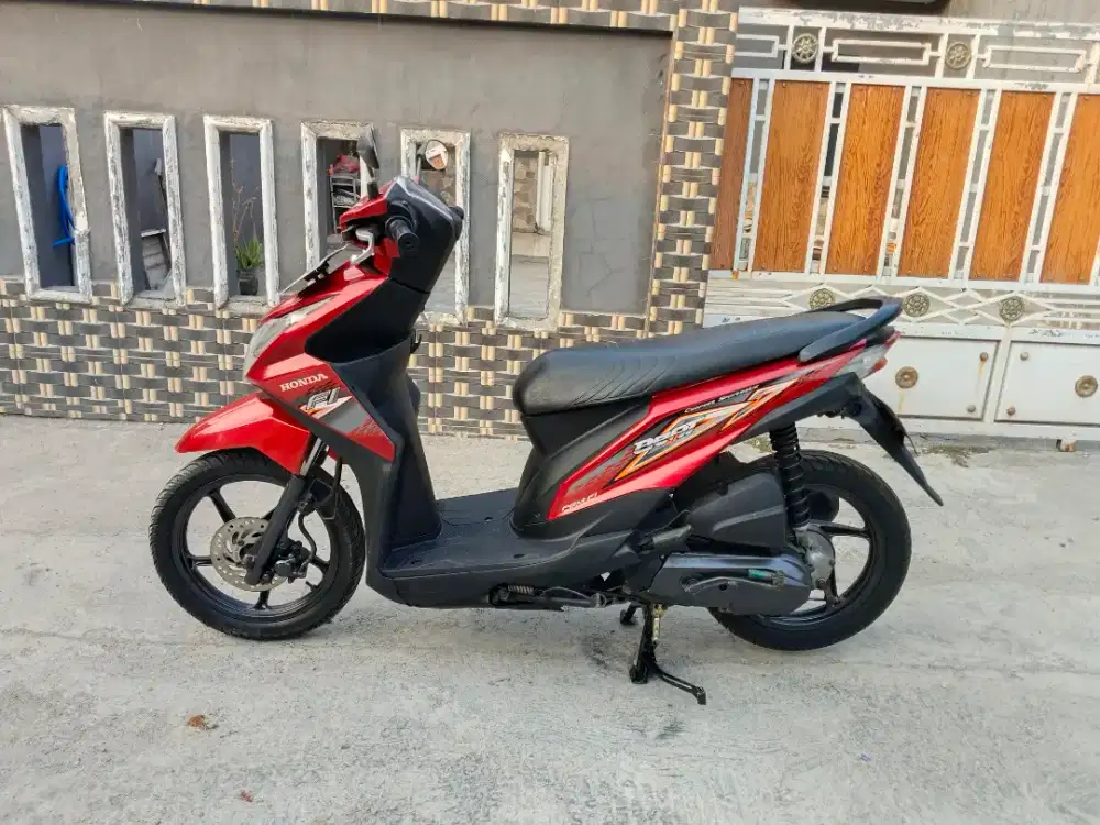 Honda beat F1 tahun 2014 mesin halus siap pakai di Tangerang