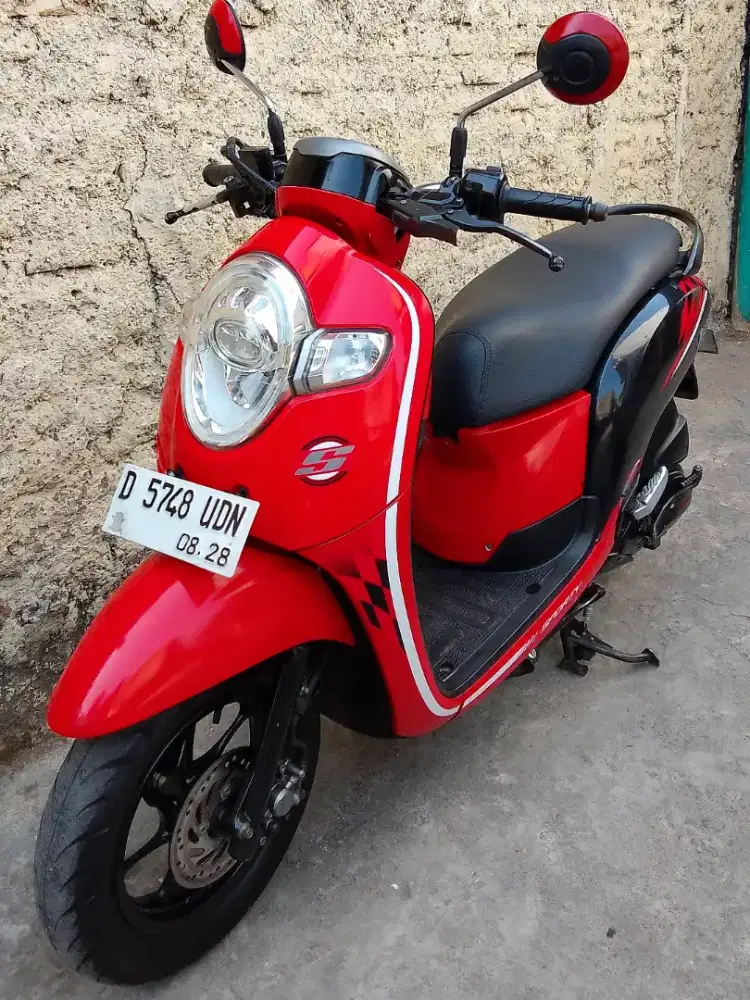 HONDA SCOOPY STYLISH DONAT 2018