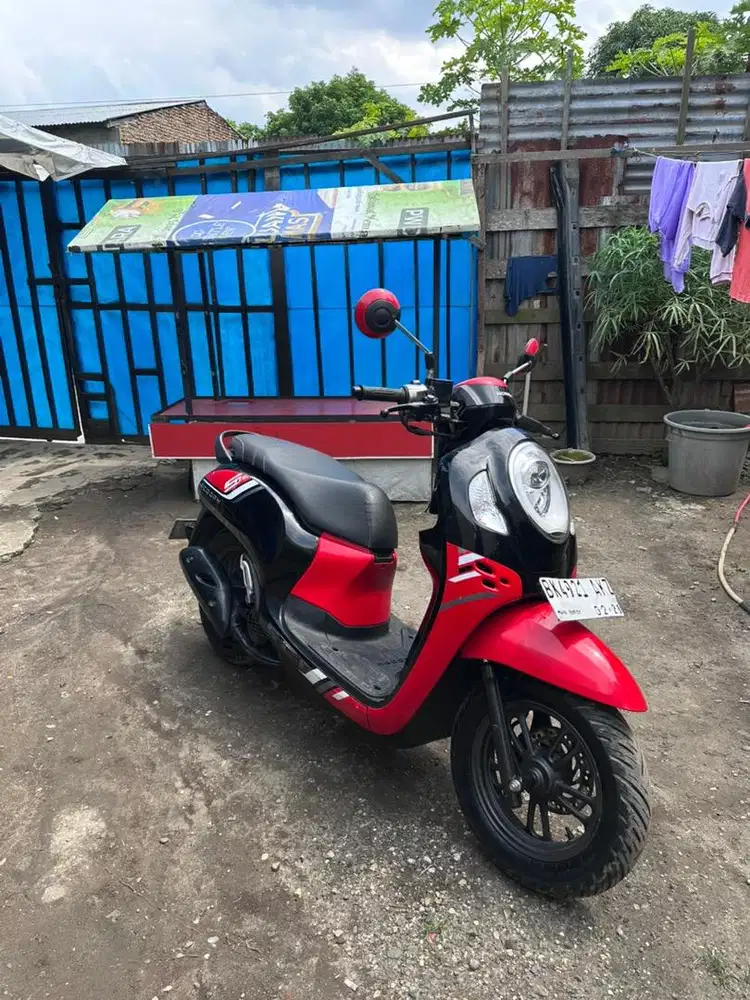 SCOOPY 2023 MENTAH