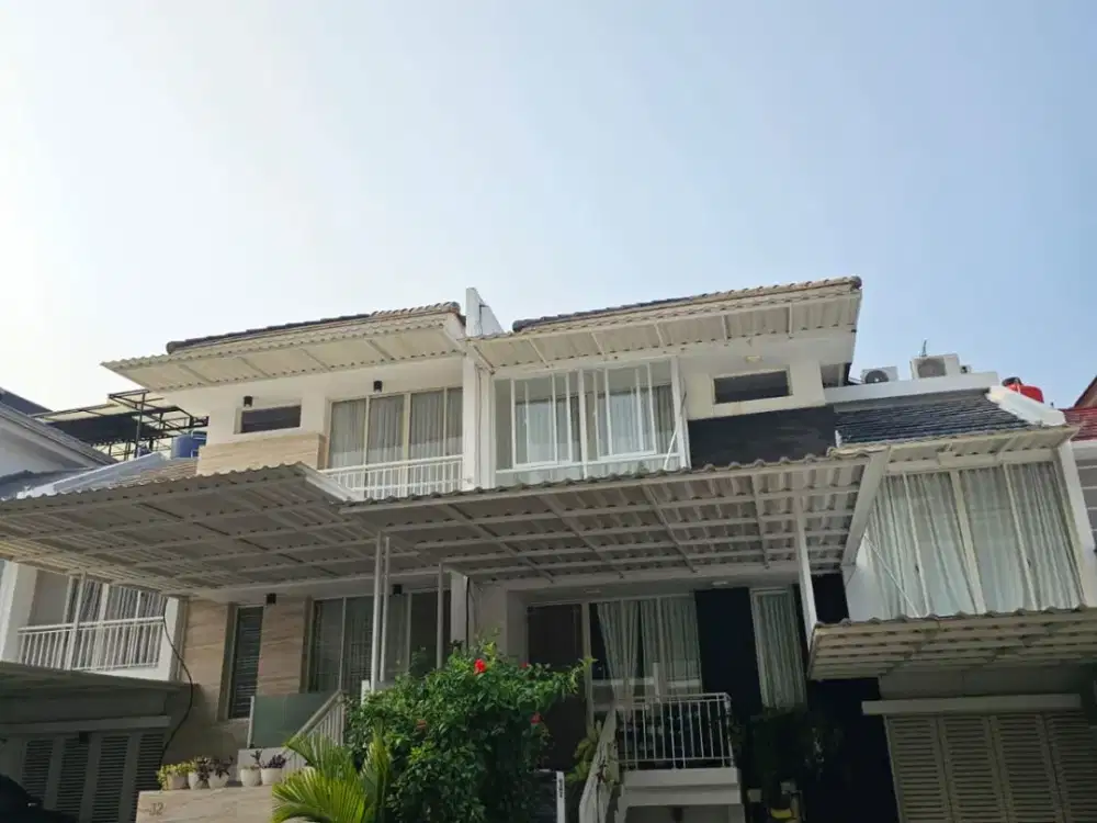 DiJual Rumah PIK Layar uk 8x15 Furnished Elegant Jakut
