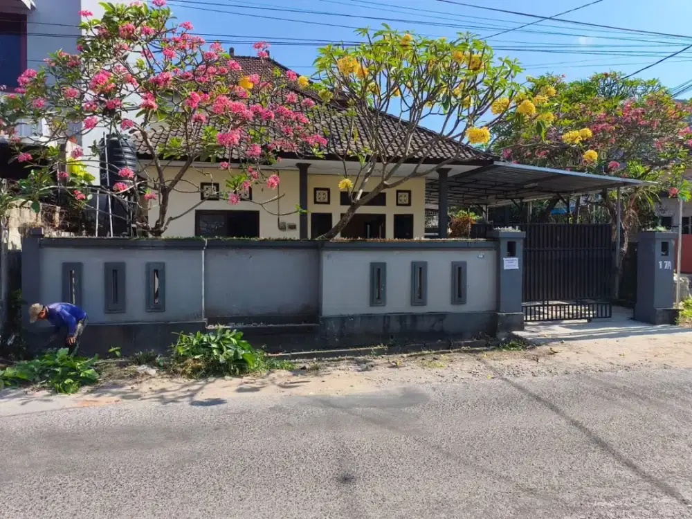 Rumah 3 Kamar Tukad Badung Renon Denpasar Selatan