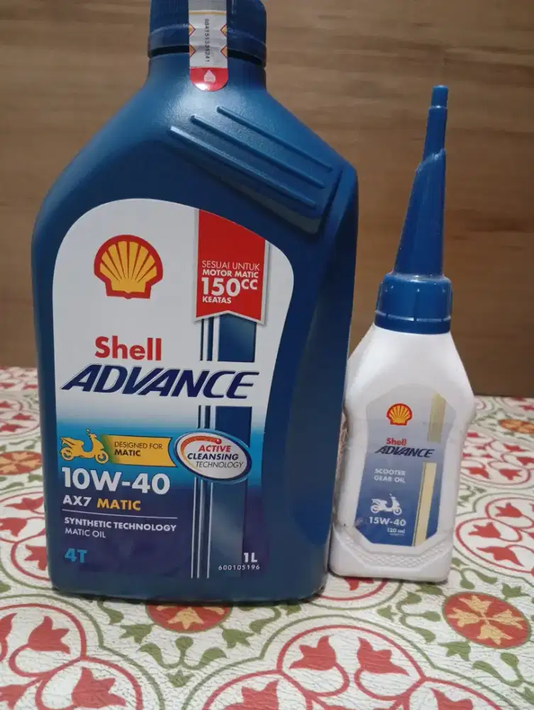 Oli shell  1 paket oli Shell motor matic 
Advance Ax7