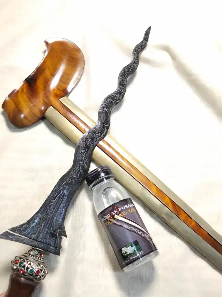 Keris Sepuh Sabuk Inten Pamor Uler Lulut Tangguh Mataram I Keris Sepuh