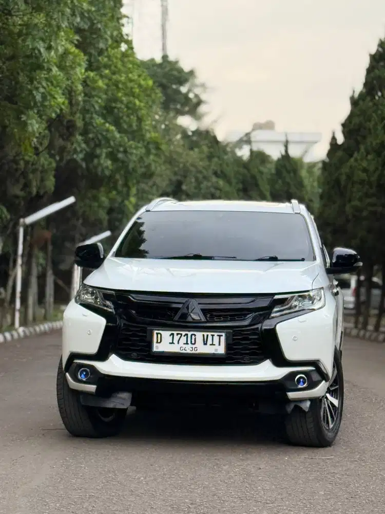 Mitsubishi Pajero Dakar Black Piano Automatic 2017