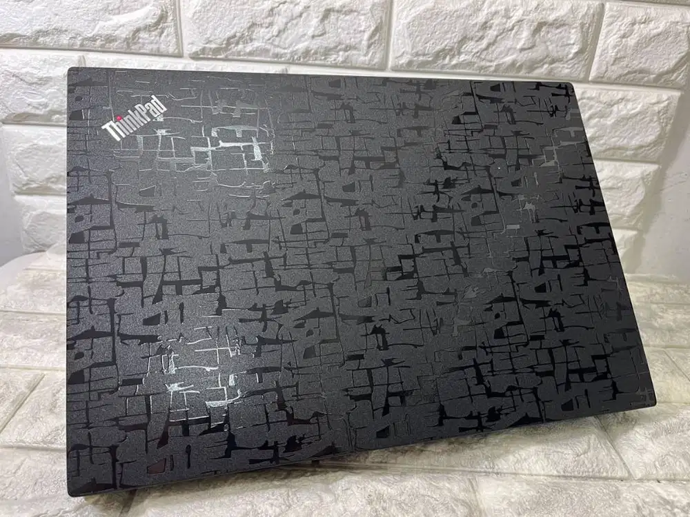 Lenovo thinkpad E585 Ryzen 5 ram 16gb coding,AI,sekolah kuliah kerja