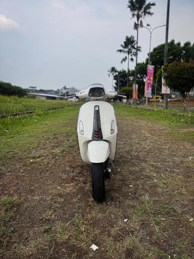 VESPA SPRINT IGET 2017