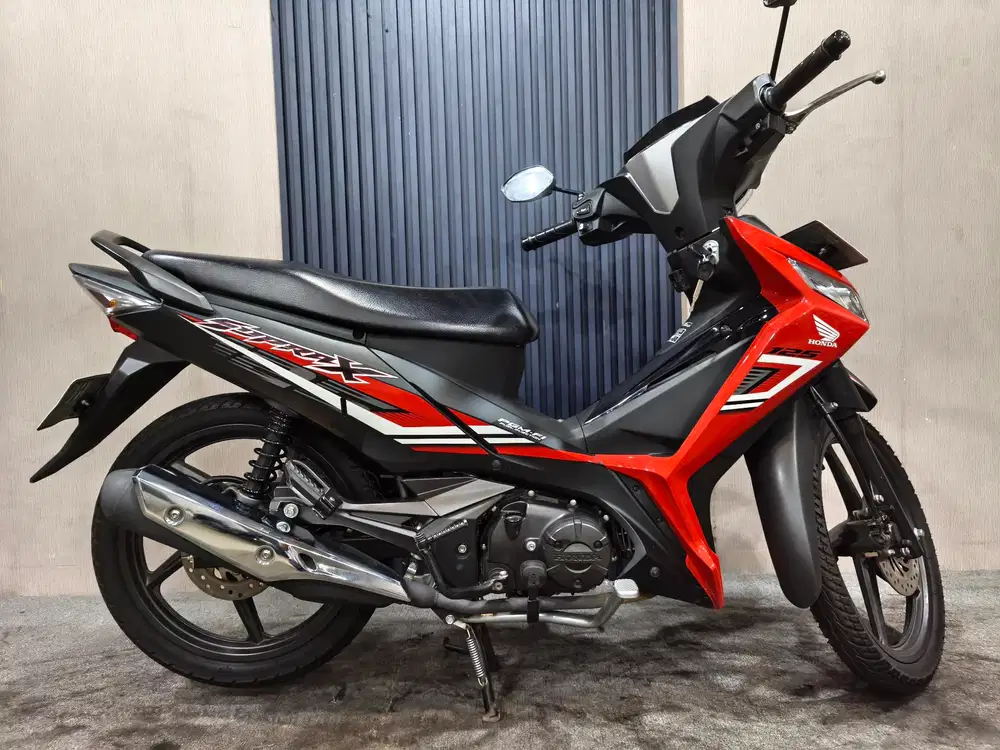 Supra X 125 fi 2022 istimewa mulus terawat siap pakai...