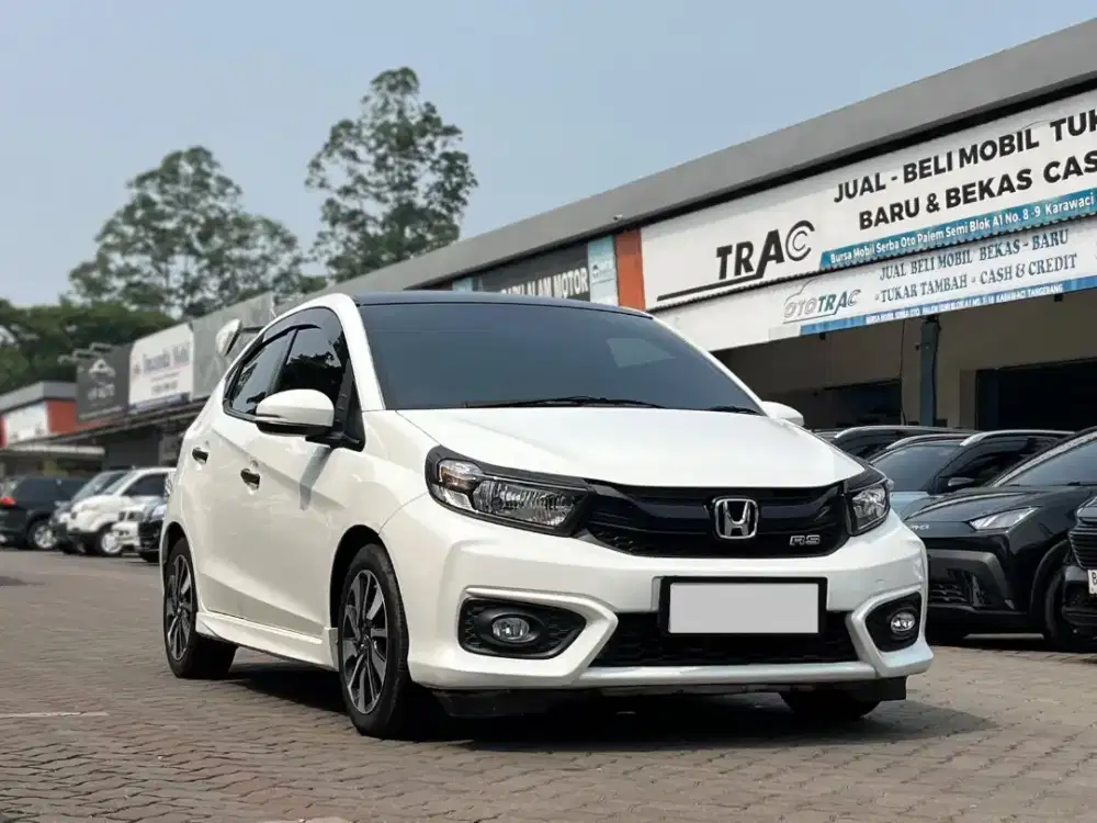 HOT DEAL ‼️ HONDA BRIO RS 1.2 AT PUTIH 2021