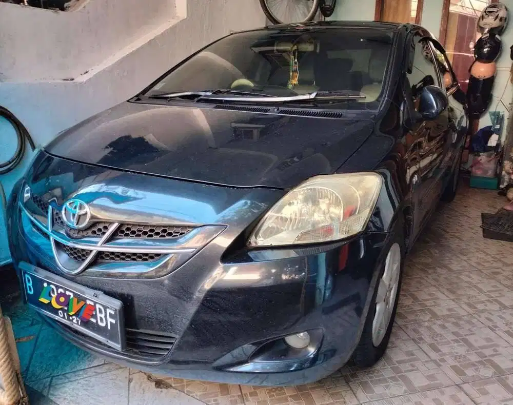 toyota vios (2008)