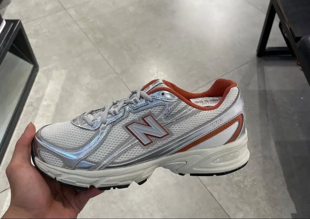 Jastip New Balance 740
