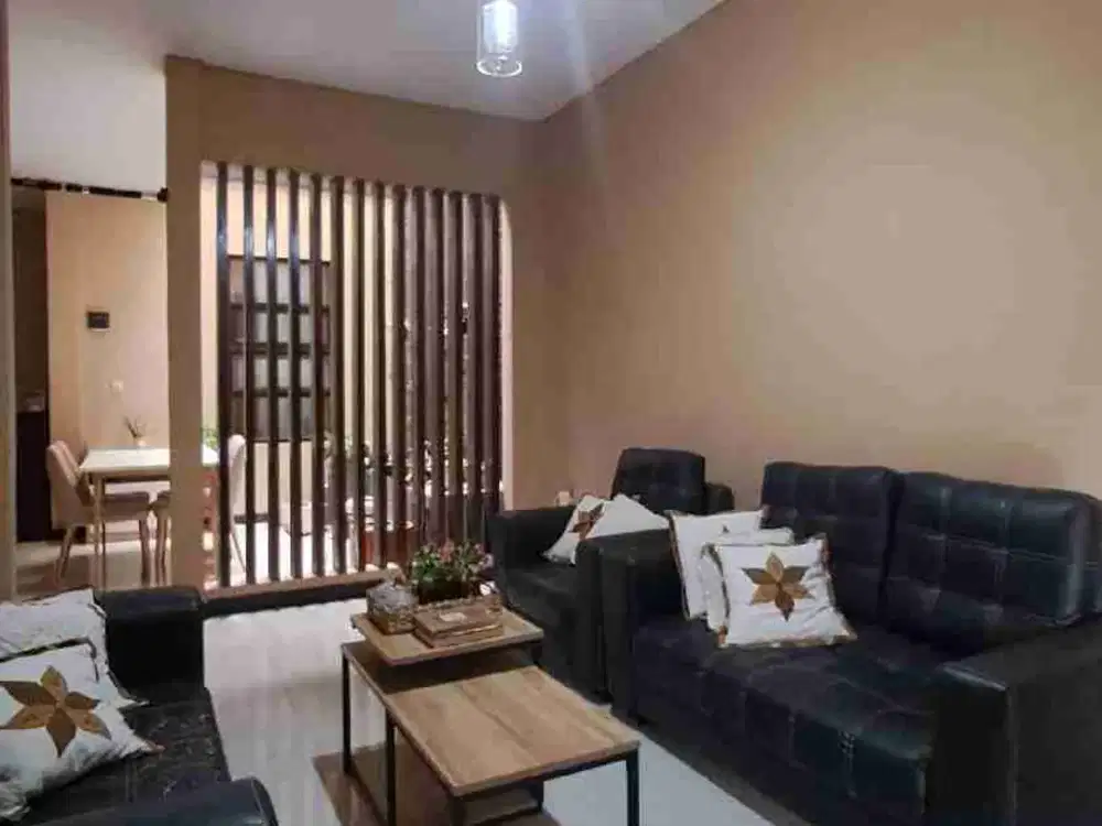 Turun Harga Rumah Bagus Harga Murah di Komplek Kiara sari Buah batu