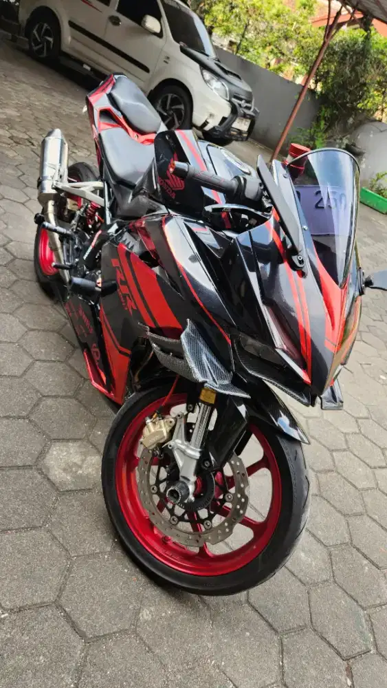 CBR 250 RR full modif