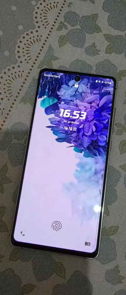 Samsung S20 FE Warna Putih